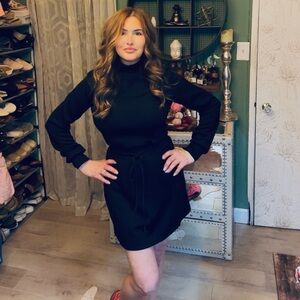 Black 2 Piece Set Mock Neck Top & Skort| NWOT| Comfortable Travel Outfit| Cozy